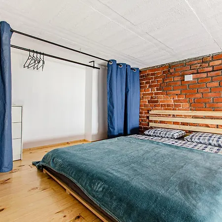 4b Loft Centre * Breslavia