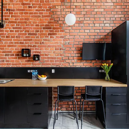 4b Loft Centre * Breslavia